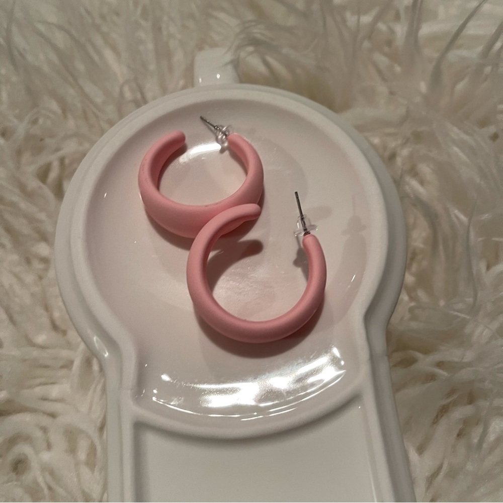 Pink Earrings - Picture 6 of 8